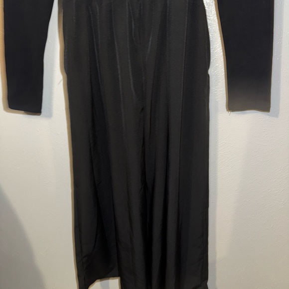 Black Long Sleeve Maxi Dress - Picture 4 of 6